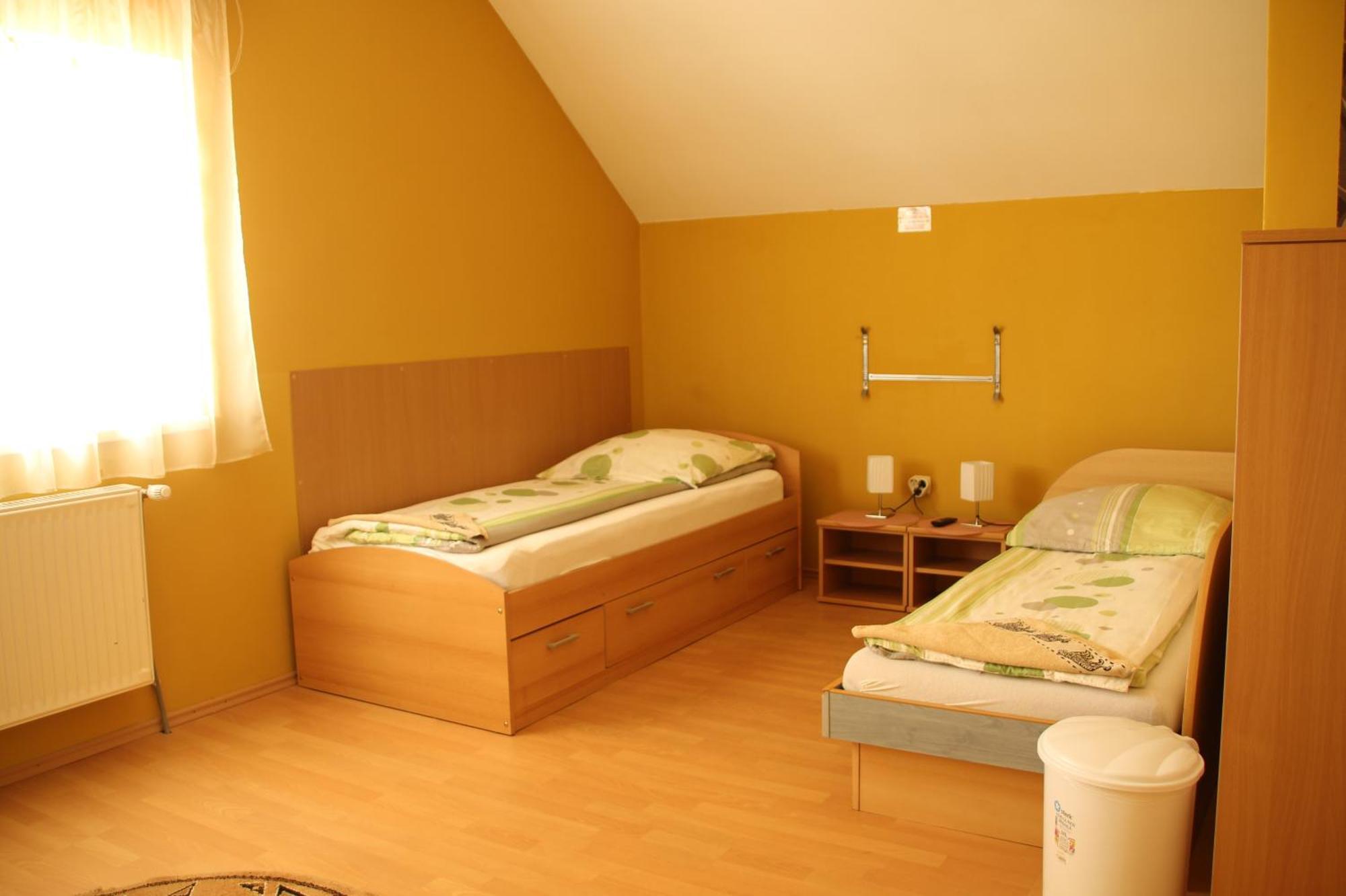 Bed and Breakfast Szasz&Szasz Panzio Gheorgheni  Zewnętrze zdjęcie